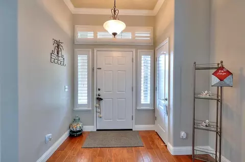 Entry Way - 4152 Post Oak Dr, Turlock, CA 95382 photo 1 of 8