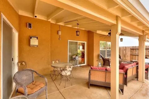 Exterior - 4152 Post Oak Dr, Turlock, CA 95382 photo 14 of 15