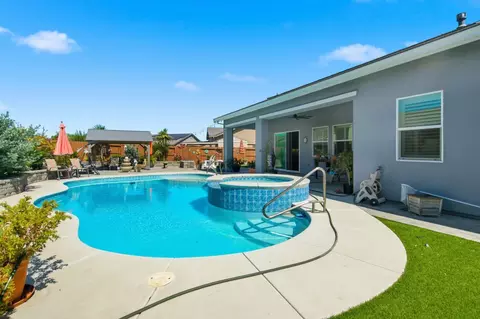 Exterior - 1322 Mossback Dr, Manteca, CA 95337 photo 9 of 12