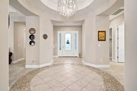 Entry Way - 1322 Mossback Dr, Manteca, CA 95337 photo 4 of 6