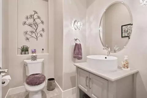 Bath - 1322 Mossback Dr, Manteca, CA 95337 photo 1 of 5