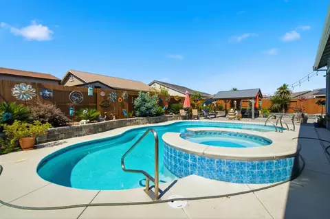 Exterior - 1322 Mossback Dr, Manteca, CA 95337 photo 10 of 12
