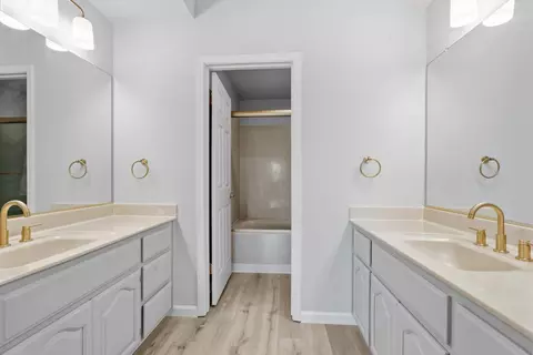 Bath - 616 Julpun Loop, Clayton, CA 94517 photo 3 of 4