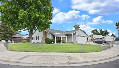 Exterior - 757 Clemens Ct, Ripon, CA 95366 photo 7 of 9