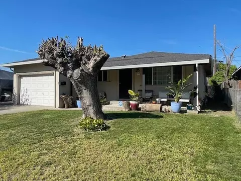 3327 Forest Dr, Stockton, CA 95205