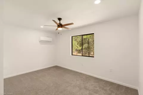 5843 Floyd Ct, Weed, CA 96094 photo 18