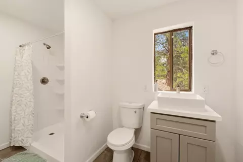 5843 Floyd Ct, Weed, CA 96094 photo 19