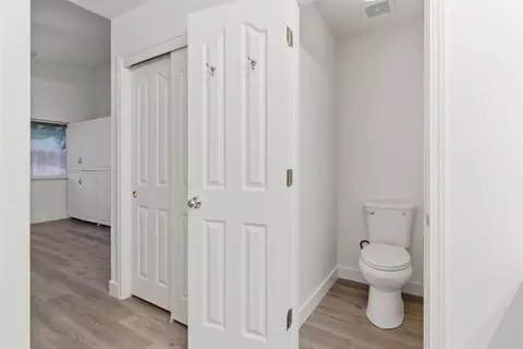 Entry Way - 1009 Lambdin St, Manteca, CA 95336 photo 9 of 9