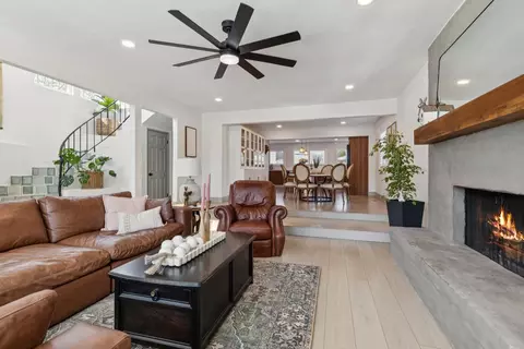 Living - 845 N Sunrise Ave, Ripon, CA 95366 photo 2 of 4