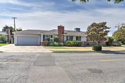 2275 5th St, Atwater, CA 95301