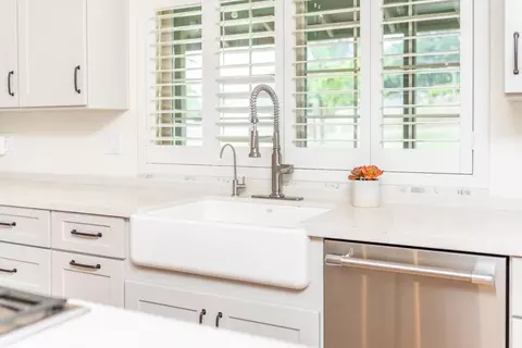 Kitchen - 3397 Ahwahnee Way, Cool, CA 95614 photo 5 of 12