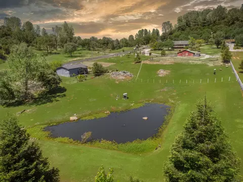View/Area - 3397 Ahwahnee Way, Cool, CA 95614 photo 4 of 10