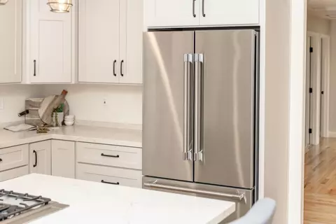 Kitchen - 3397 Ahwahnee Way, Cool, CA 95614 photo 3 of 12