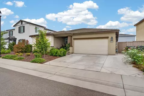 4041 Expedition Ln, Roseville, CA 95747