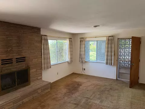 Living - 231 Boarman St, Jackson, CA 95642 photo 5 of 7
