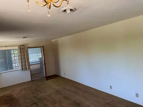 Living - 231 Boarman St, Jackson, CA 95642 photo 4 of 7