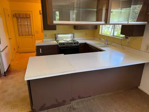 Kitchen - 231 Boarman St, Jackson, CA 95642 photo 8 of 9