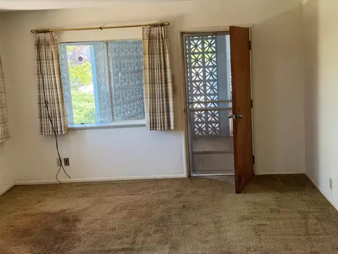 Living - 231 Boarman St, Jackson, CA 95642 photo 3 of 7