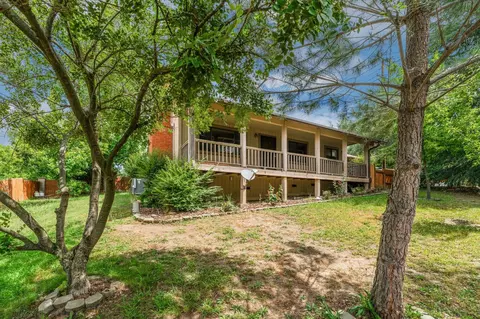 4401 Pennsylvania Ave, Fair Oaks, CA 95628