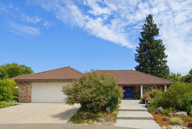 1102 Drake Ct, Roseville, CA 95661