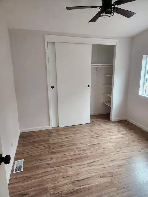 Bedroom - 2770 Salmon Rd #3, Copperopolis, CA 95228 photo 4 of 5