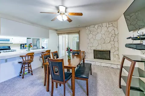 Dining - 3724 Glenview Ct, Modesto, CA 95355 photo 3 of 4