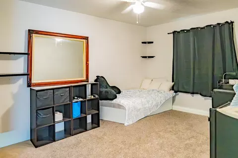 Bedroom - 3724 Glenview Ct, Modesto, CA 95355 photo 2 of 5