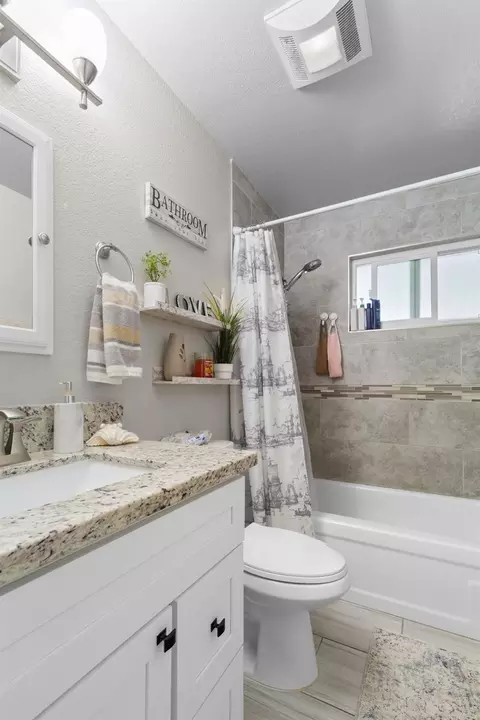 Bath - 2305 Edinburgh Dr, Elverta, CA 95626 photo 1 of 2