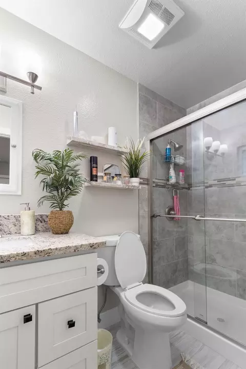 Bath - 2305 Edinburgh Dr, Elverta, CA 95626 photo 2 of 2