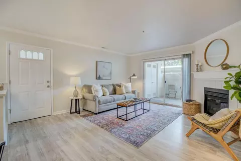 8020 Walerga Rd #1223, Antelope, CA 95843