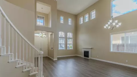Living - 4212 Gabriel Way, Modesto, CA 95356 photo 3 of 8