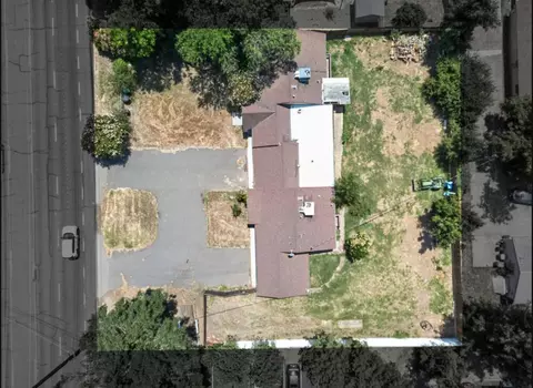 View/Area - 2709 Walnut Ave, Carmichael, CA 95608 photo 1 of 4