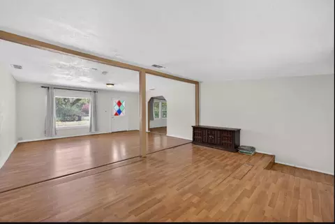 Living - 2709 Walnut Ave, Carmichael, CA 95608 photo 3 of 13