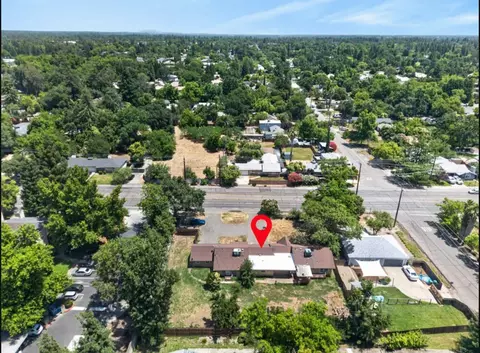 View/Area - 2709 Walnut Ave, Carmichael, CA 95608 photo 4 of 4