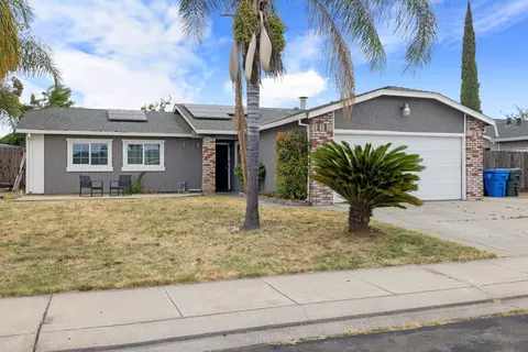 Exterior - 1464 Cavalier Pl, Manteca, CA 95336 photo 5 of 9