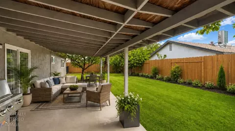 Exterior - 1464 Cavalier Pl, Manteca, CA 95336 photo 3 of 9