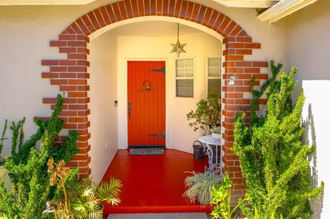 Entry Way - 1104 Valencia, Modesto, CA 95350 photo 1 of 5