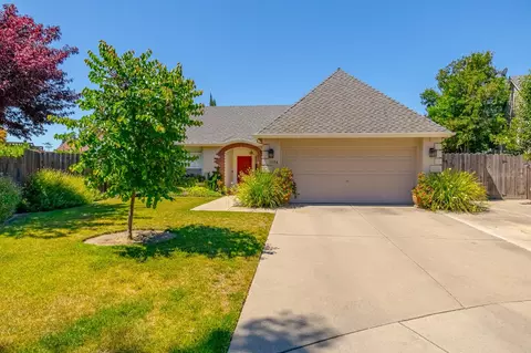 1104 Valencia, Modesto, CA 95350