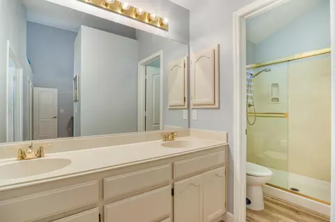 Bath - 1104 Valencia, Modesto, CA 95350 photo 1 of 2