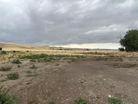 34641 Bernard Rd, Tracy, CA 95377