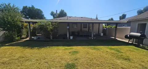 Exterior - 813 Ash Ave, Gustine, CA 95322 photo 5 of 5