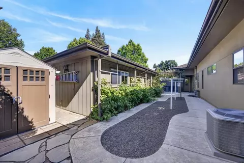 Exterior - 44194 Lakeview Dr, El Macero, CA 95618 photo 20 of 20
