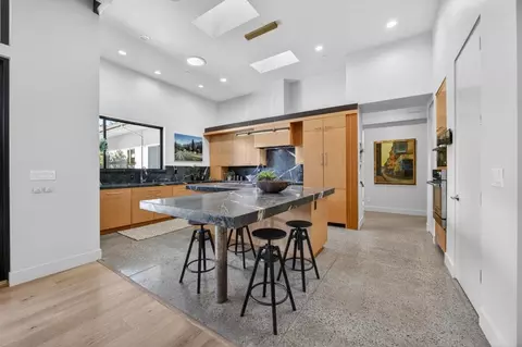 Kitchen - 44194 Lakeview Dr, El Macero, CA 95618 photo 1 of 5