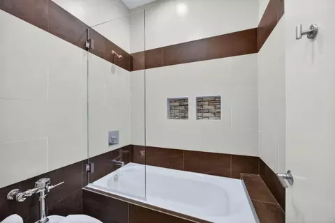 Bath - 44194 Lakeview Dr, El Macero, CA 95618 photo 10 of 10