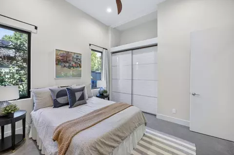 Bedroom - 44194 Lakeview Dr, El Macero, CA 95618 photo 7 of 10