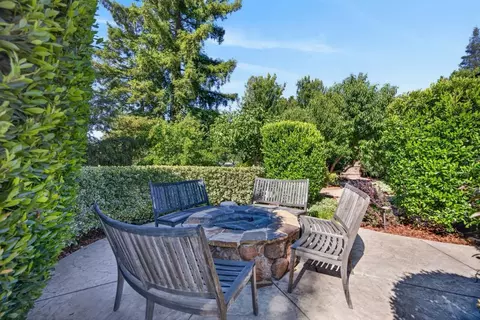 Exterior - 44194 Lakeview Dr, El Macero, CA 95618 photo 15 of 20