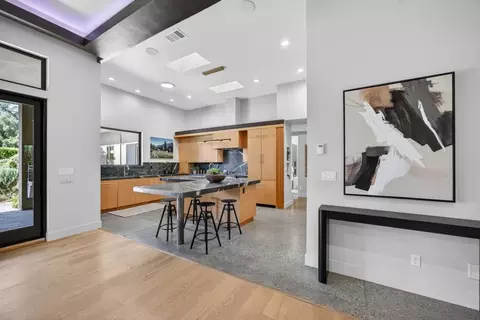 Entry Way - 44194 Lakeview Dr, El Macero, CA 95618 photo 4 of 7
