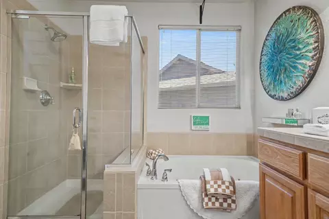 Bath - 171 Quail Meadow Ct, Copperopolis, CA 95228 photo 2 of 6
