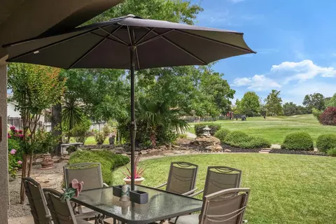 704 Fairway Dr, Ione, CA 95640