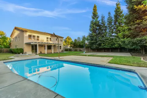 Exterior - 4272 Arnold Way, Mather, CA 95655 photo 5 of 10